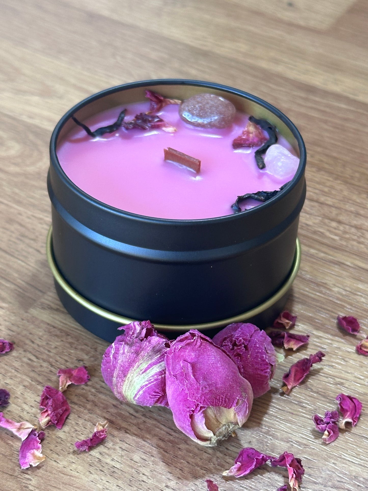 Twin Flame Soy Candle – Jasmine, Sandalwood & Black Cherry | Wooden Wick, Rose & Crystal Accents | Sensual Intimacy Candle
