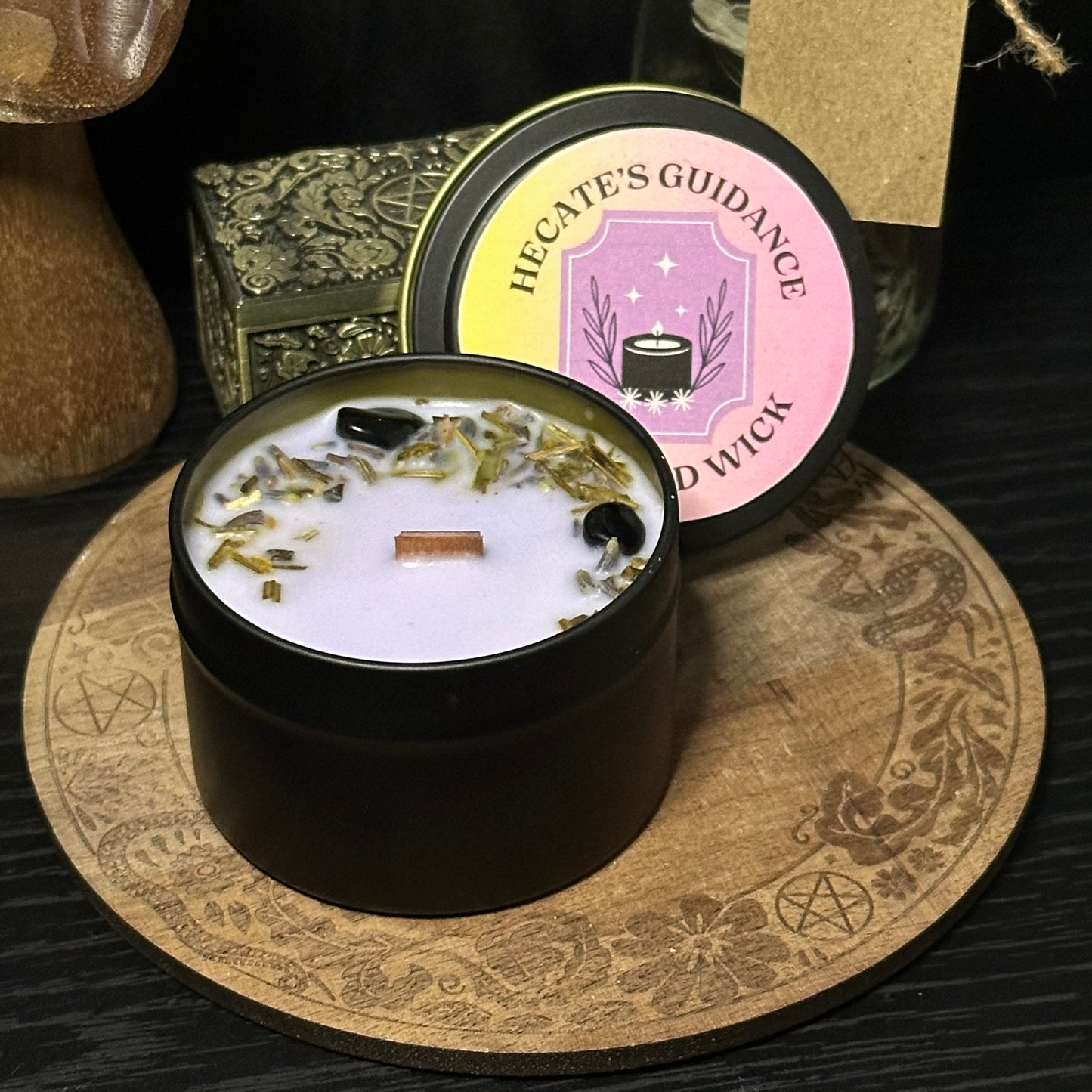 Hecate’s Guidance Candle – Amber, Lavender & Sweet Orange | Deity Candle for Witchcraft, Ritual & Meditation