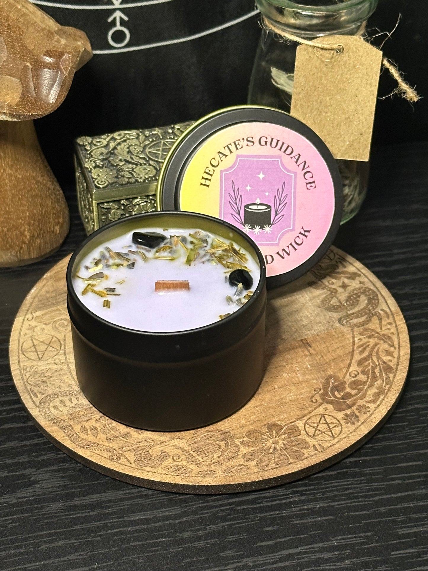 Hecate’s Guidance Candle – Amber, Lavender & Sweet Orange | Deity Candle for Witchcraft, Ritual & Meditation